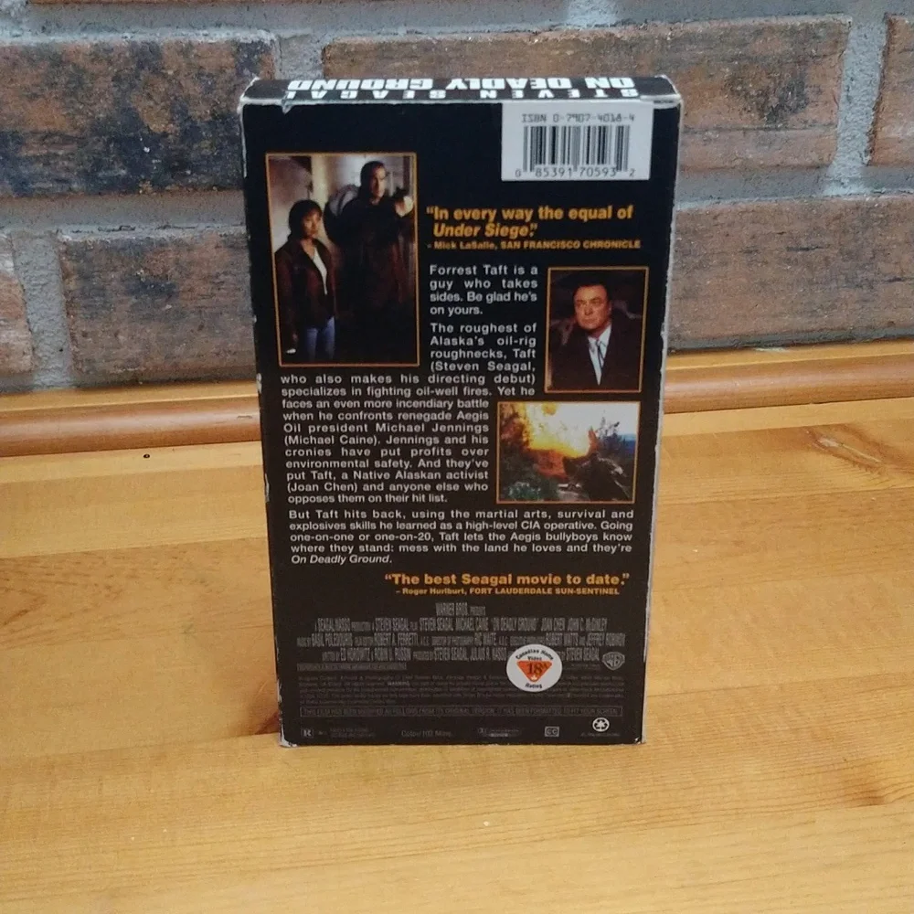 On Deadly Ground Vhs tape - Picture 4 of 6